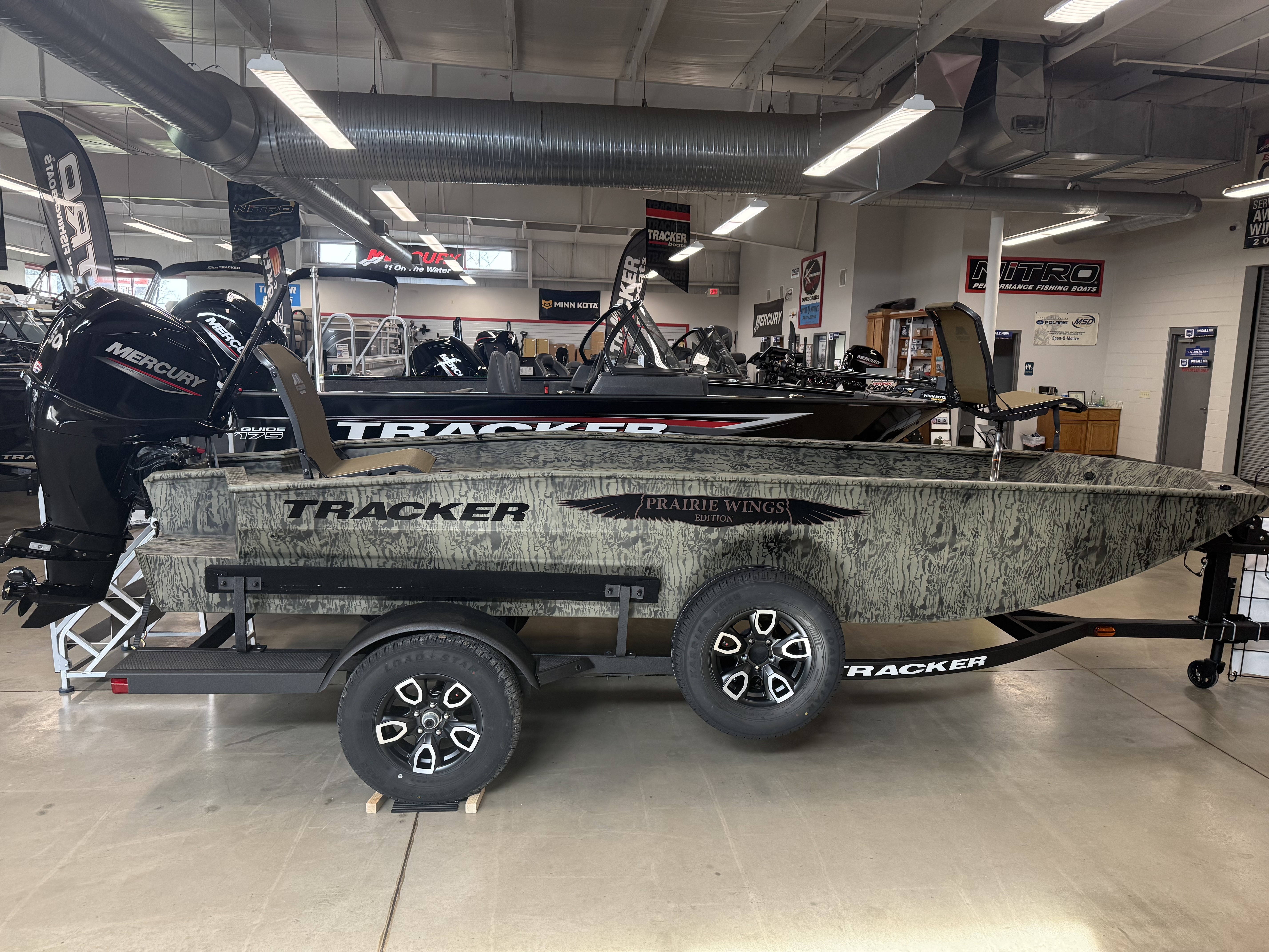 New 2026 Tracker GRIZZLY® 1650 T PRAIRIE WINGS EDITION Power Boats