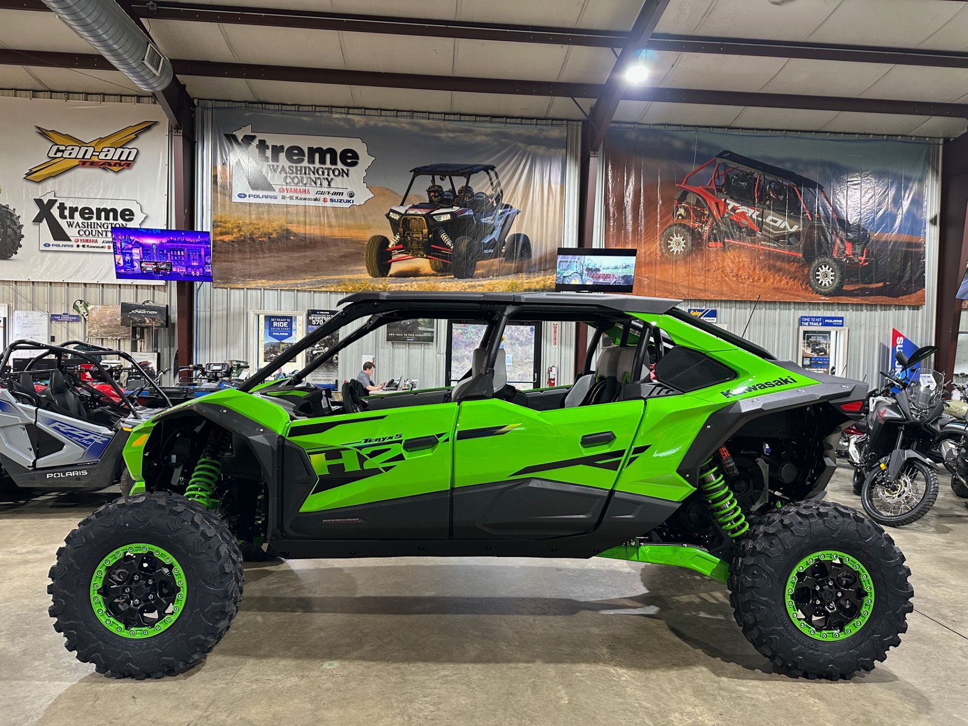 2026 Teryx®5 H2 Deluxe eS