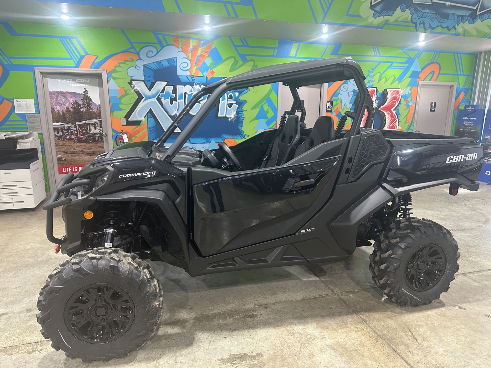 2026 Commander XT 1000R