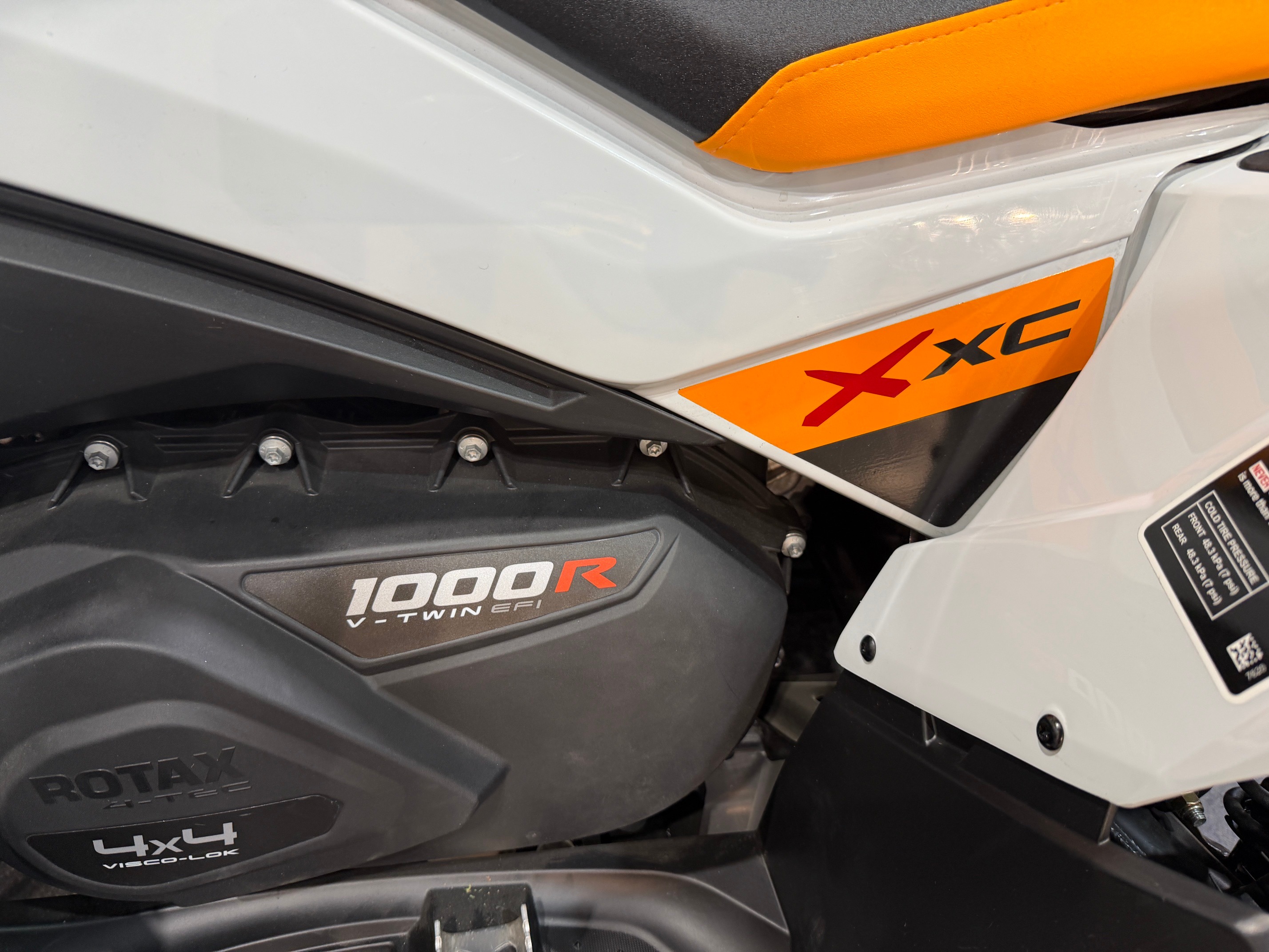 2026 Can-Am™ Renegade X XC 1000R 6
