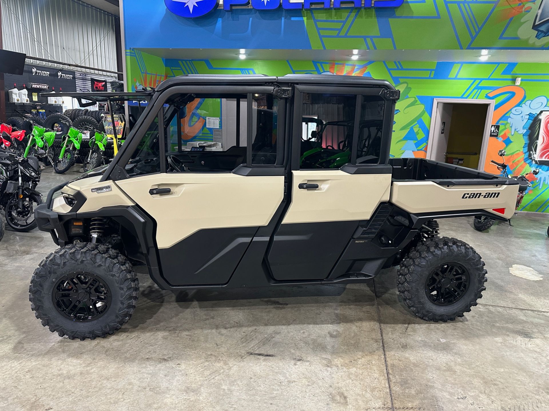 2026 Defender MAX Limited HD11