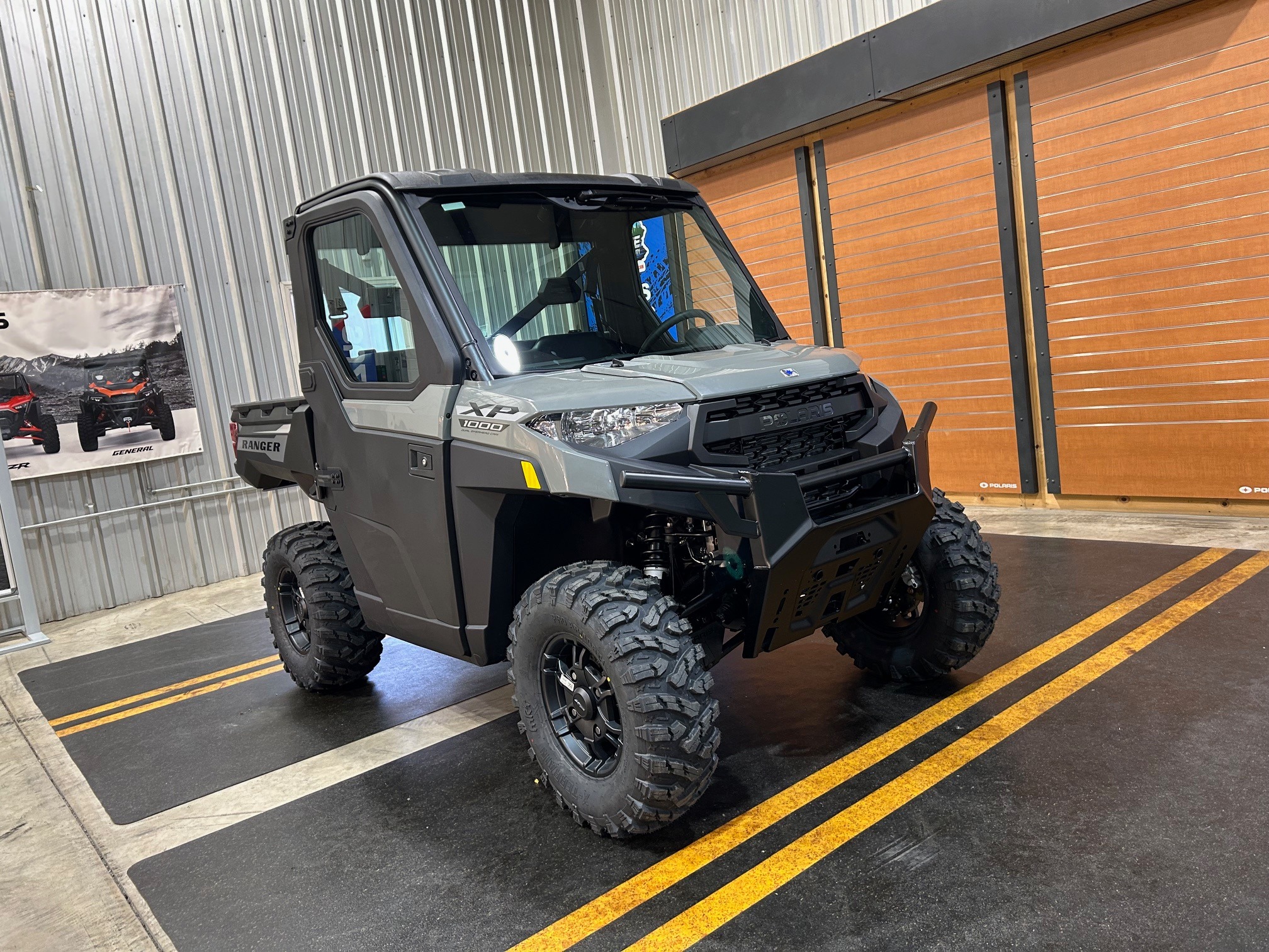 2027 RANGER XP 1000 CAB