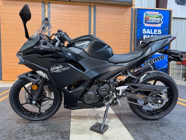 2026 Ninja® 500 ABS