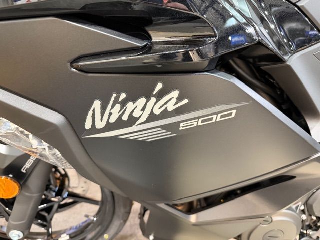 2026 Kawasaki Ninja® 500 ABS 3