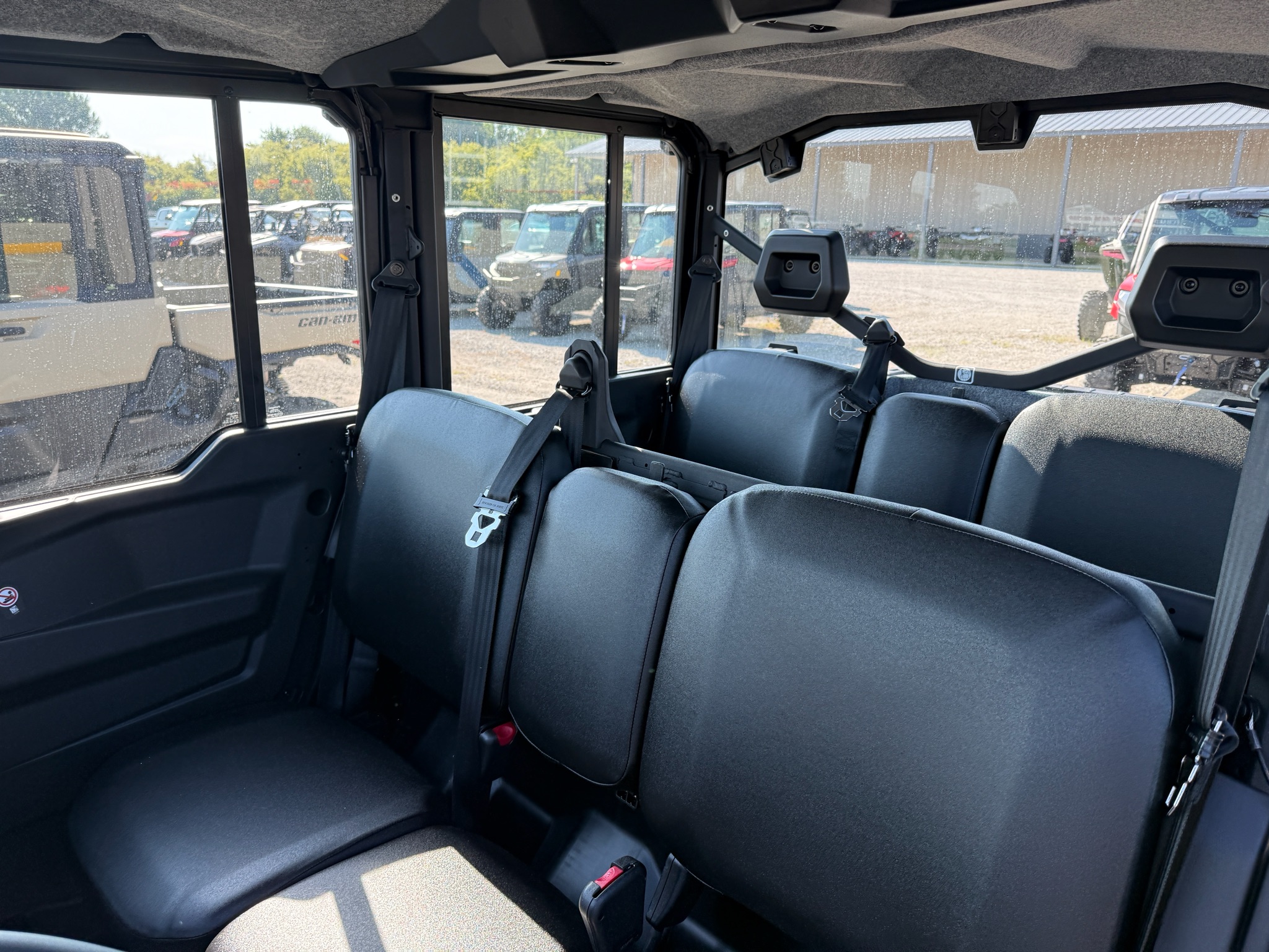 2026 Can-Am™ Defender MAX DPS CAB HD10 3