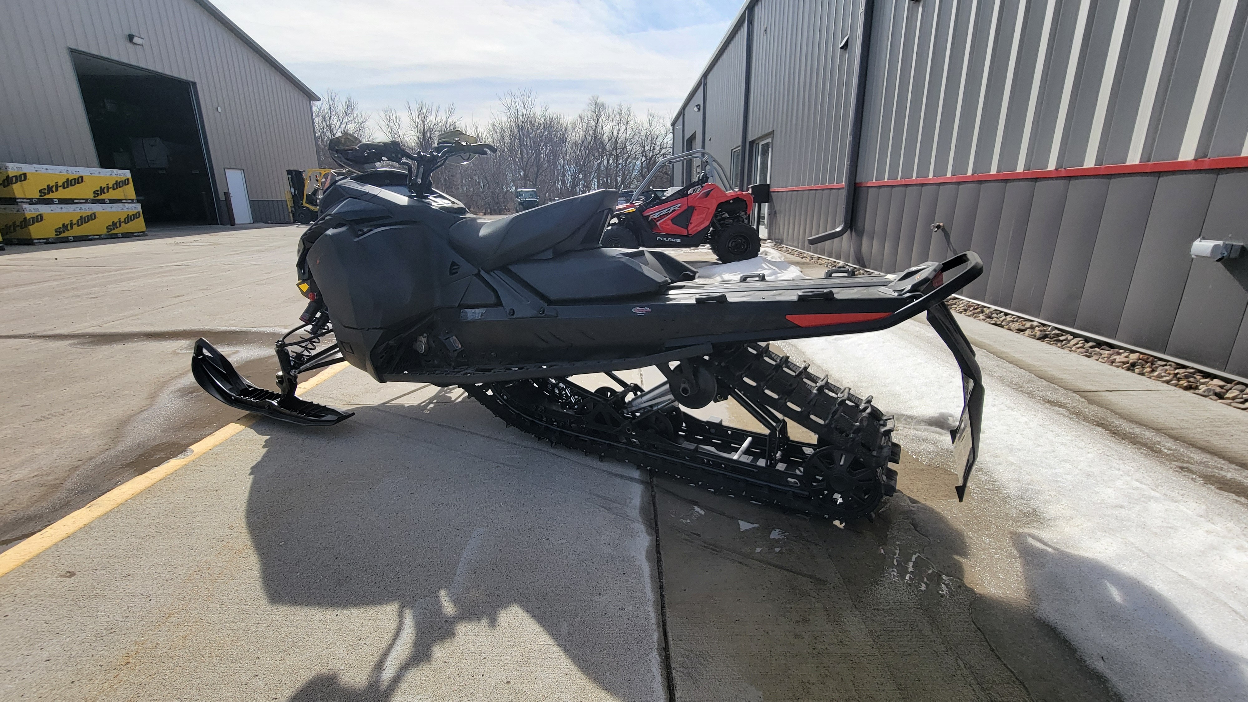 Used 2024 Ski-Doo Backcountry X-RS 146 850 E-TEC SHOT PowderMax