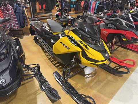 2025 Ski-Doo MXZ Adrenaline 137 850 E-TEC ES Ripsaw 1.25 — photo 1 of 8