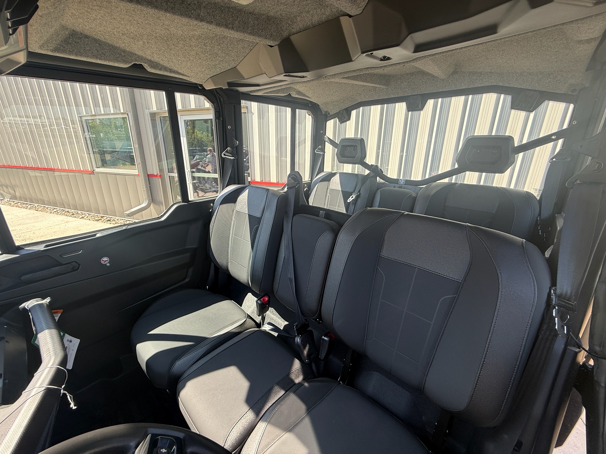 2026 Can-Am™ Defender MAX XT CAB HD11 with 10.25 in. touchscree 3