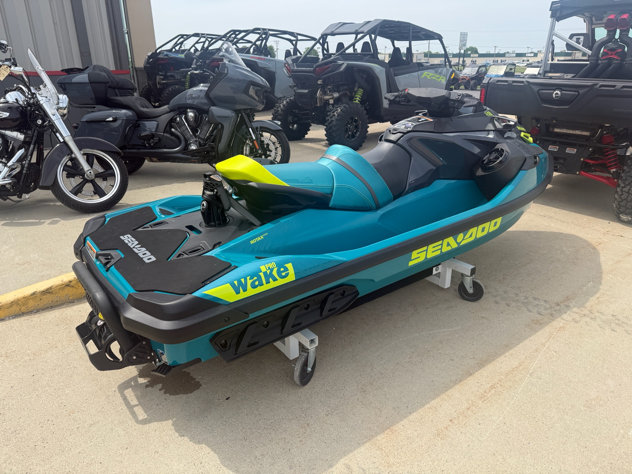 2026 Sea-Doo Wake Pro 230 2