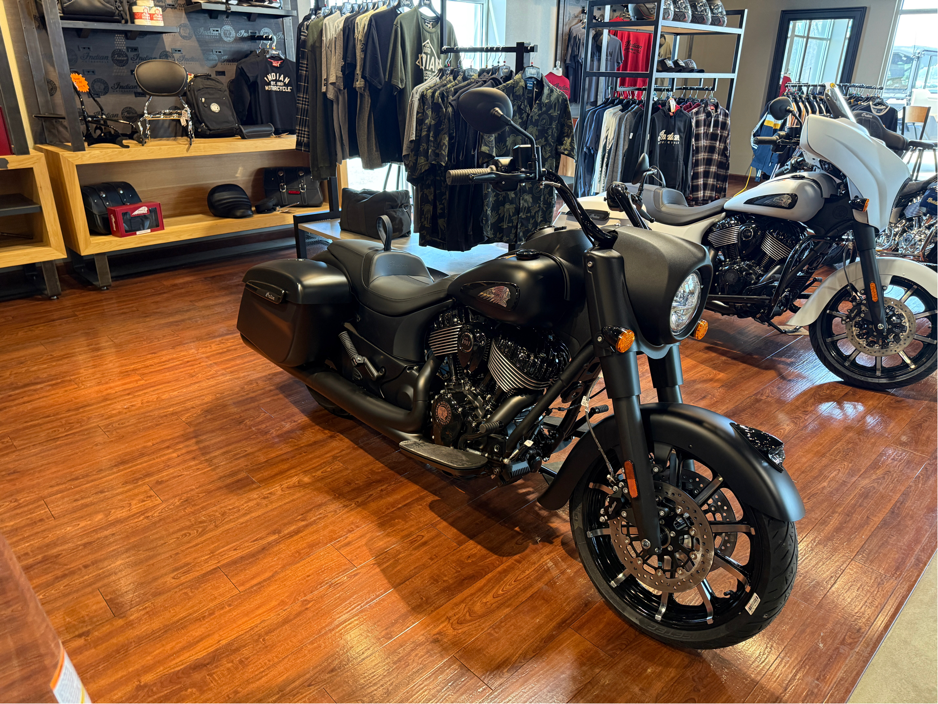 New 2025 Indian Motorcycle Springfield® Dark Horse® | Motorcycles