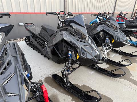 2024 Polaris 850 RMK Khaos Slash 165