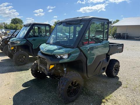 2026 Can-Am Defender DPS CAB HD10