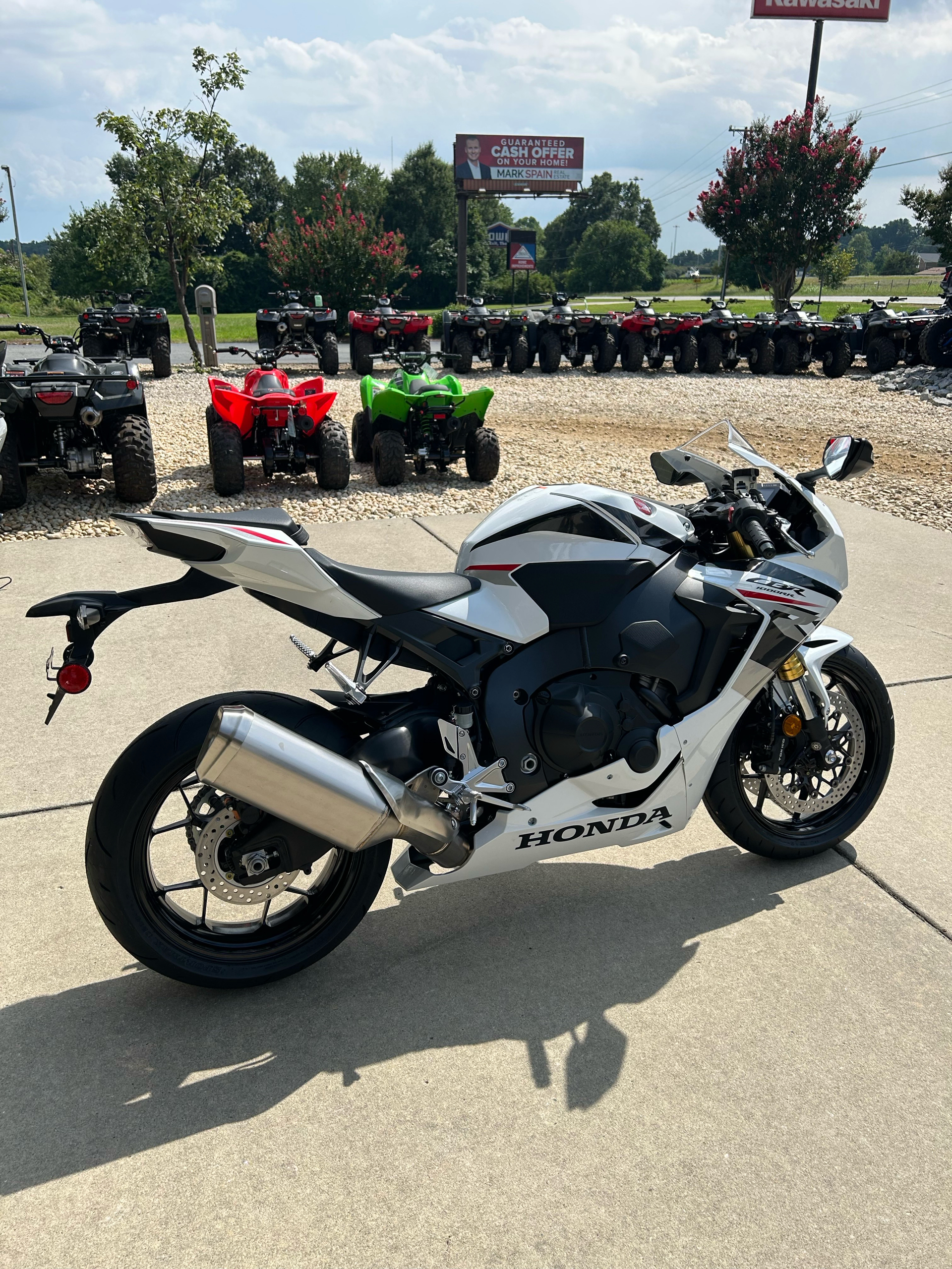 2026 Honda CBR1000RR 4