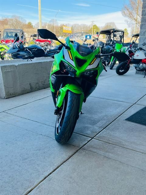 New 2025 Kawasaki Ninja ZX-6R KRT Edition, Greensboro NC | Specs