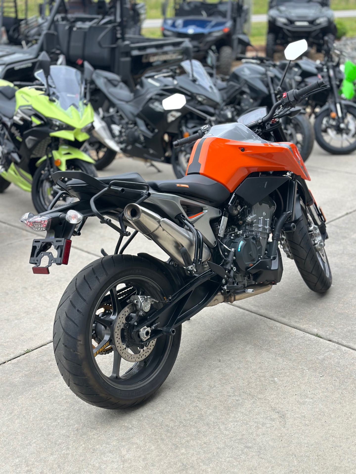 2019 KTM 790 Duke 12
