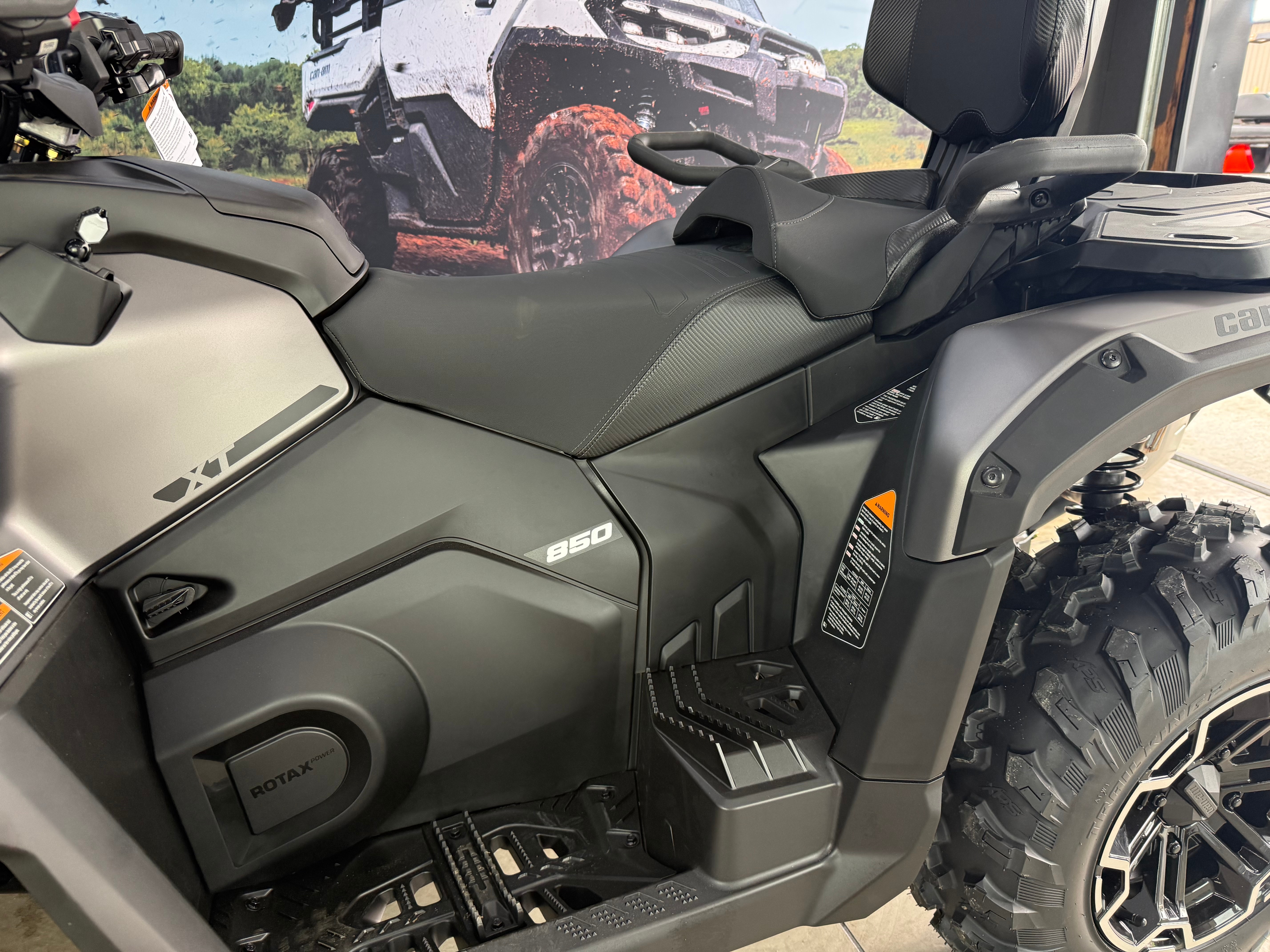 2026 Can-Am™ Outlander MAX XT 850 6