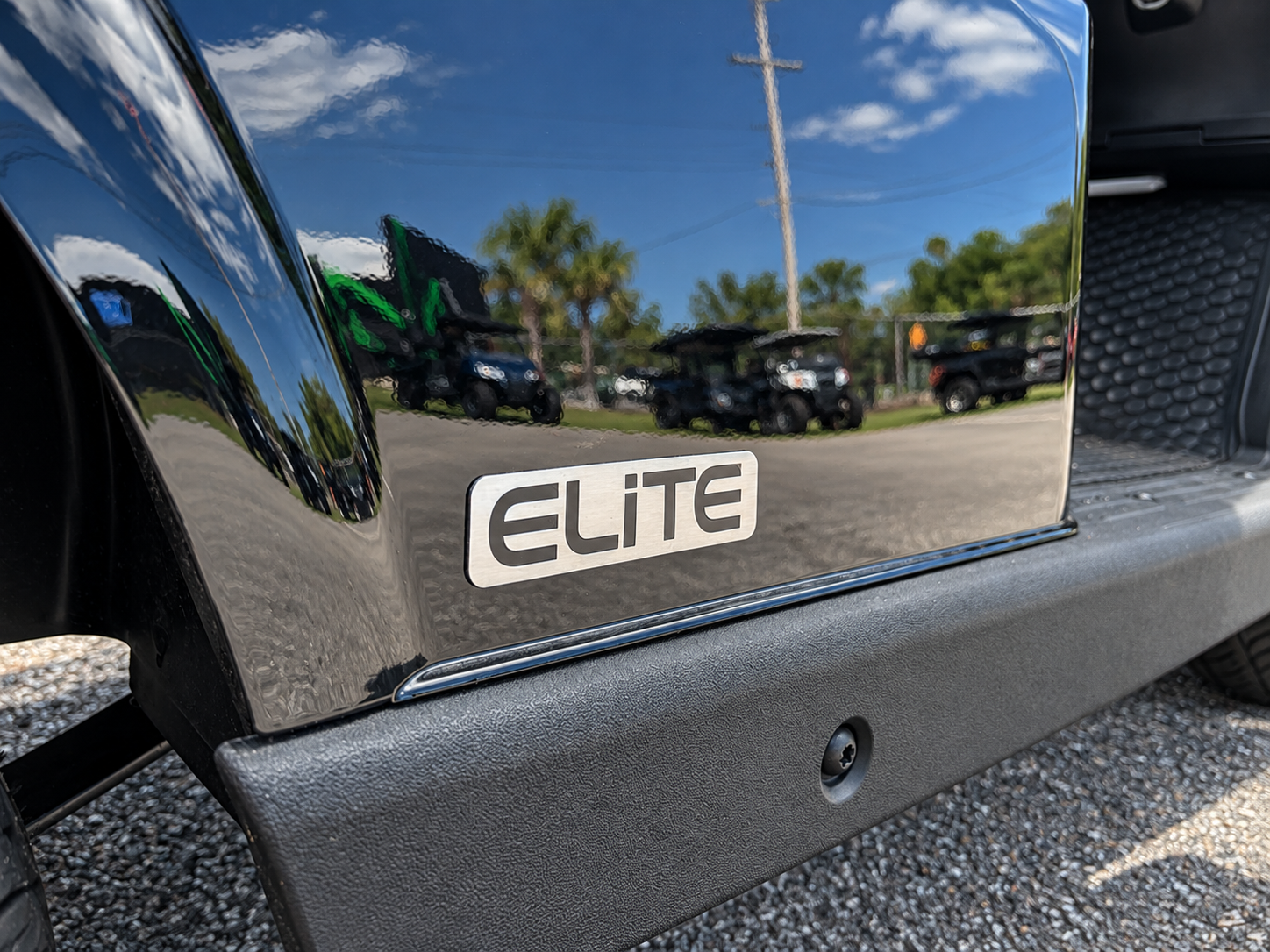 2026 EZGO RXV photo 8