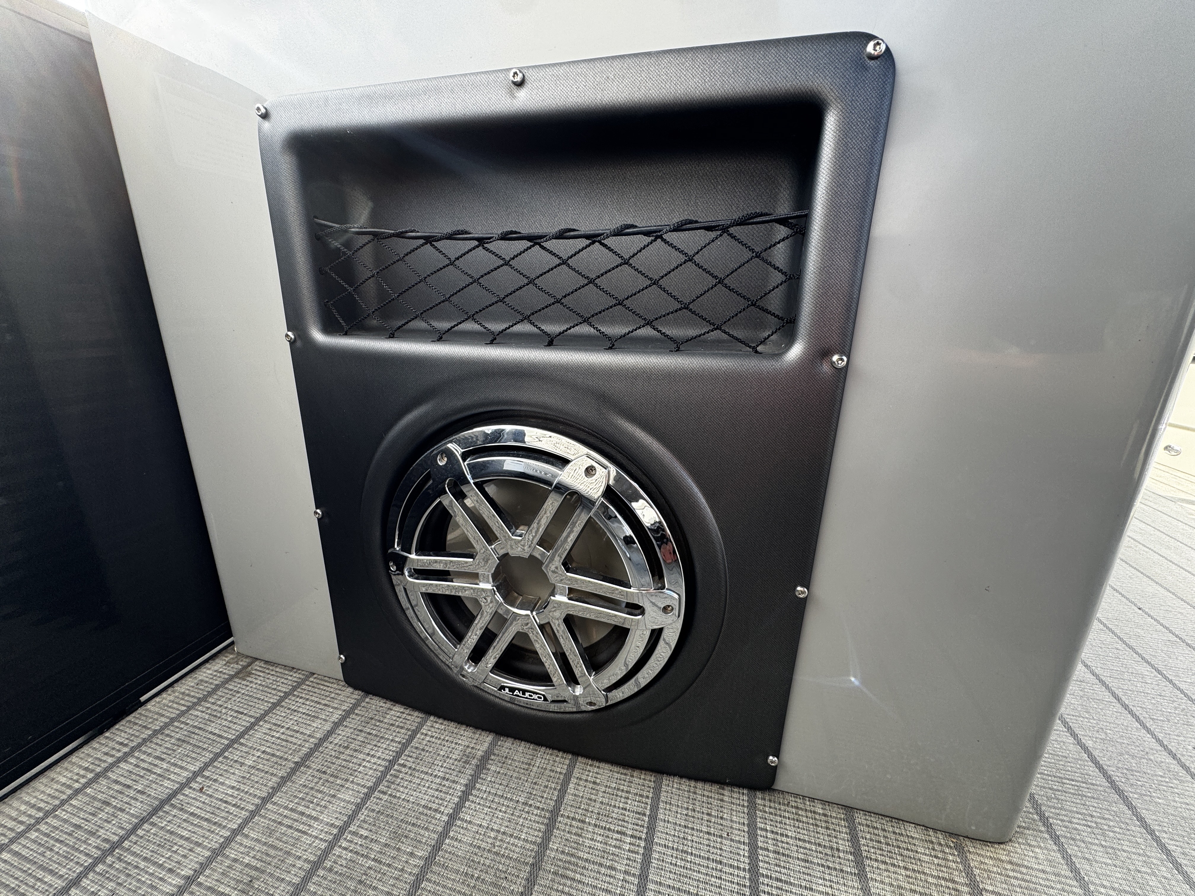 2024 Manitou LX 27 Rear Facing X-treme Windshield (RFXW) in Paducah, Kentucky - Photo 5