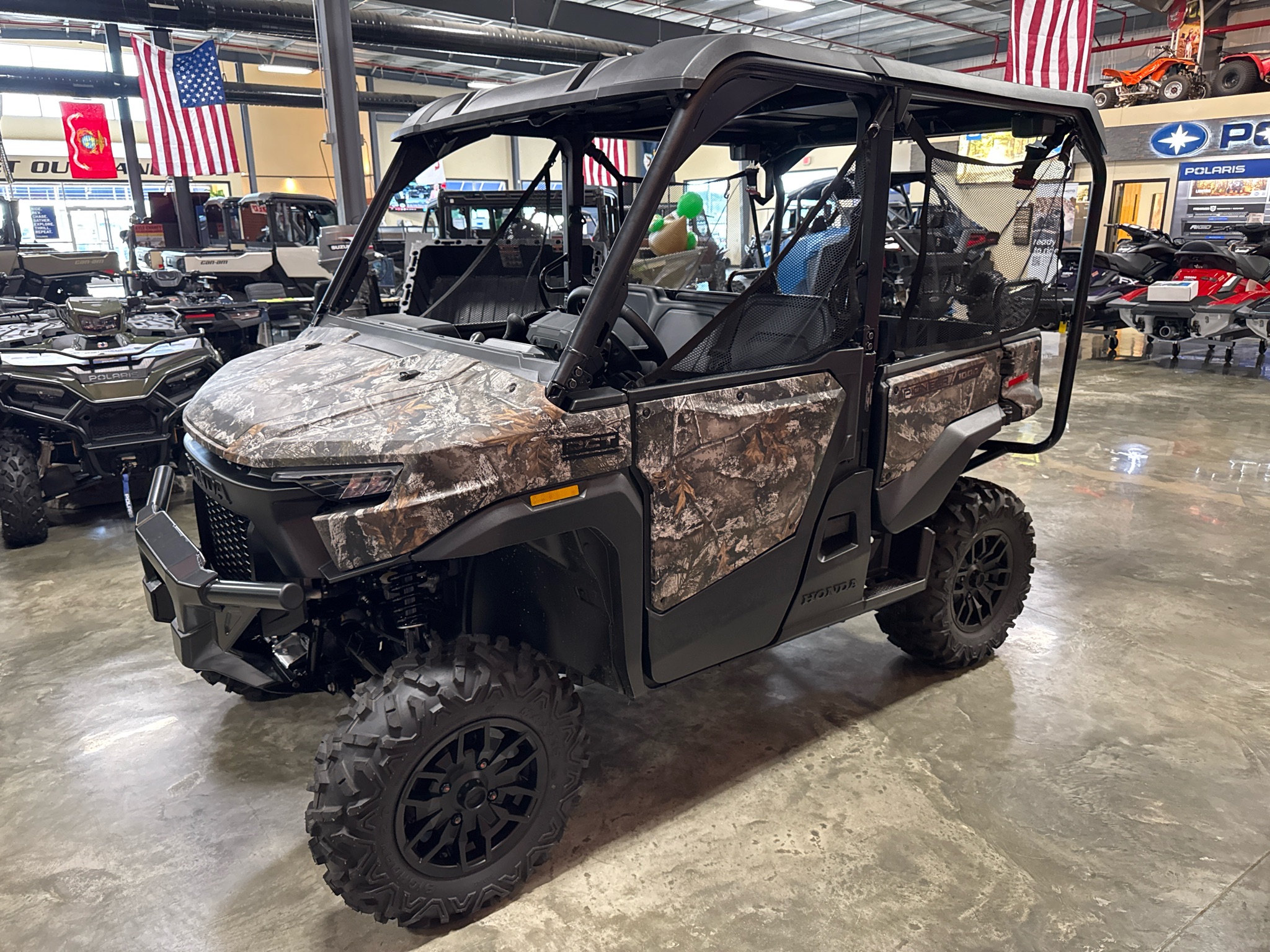2026 Honda Pioneer 1000-5 Deluxe 1
