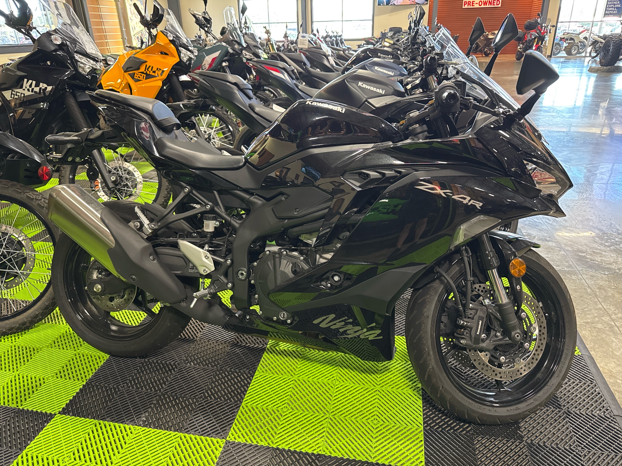 2025 Kawasaki Ninja® ZX™-4R ABS, Paducah KY | New Motorcycles for