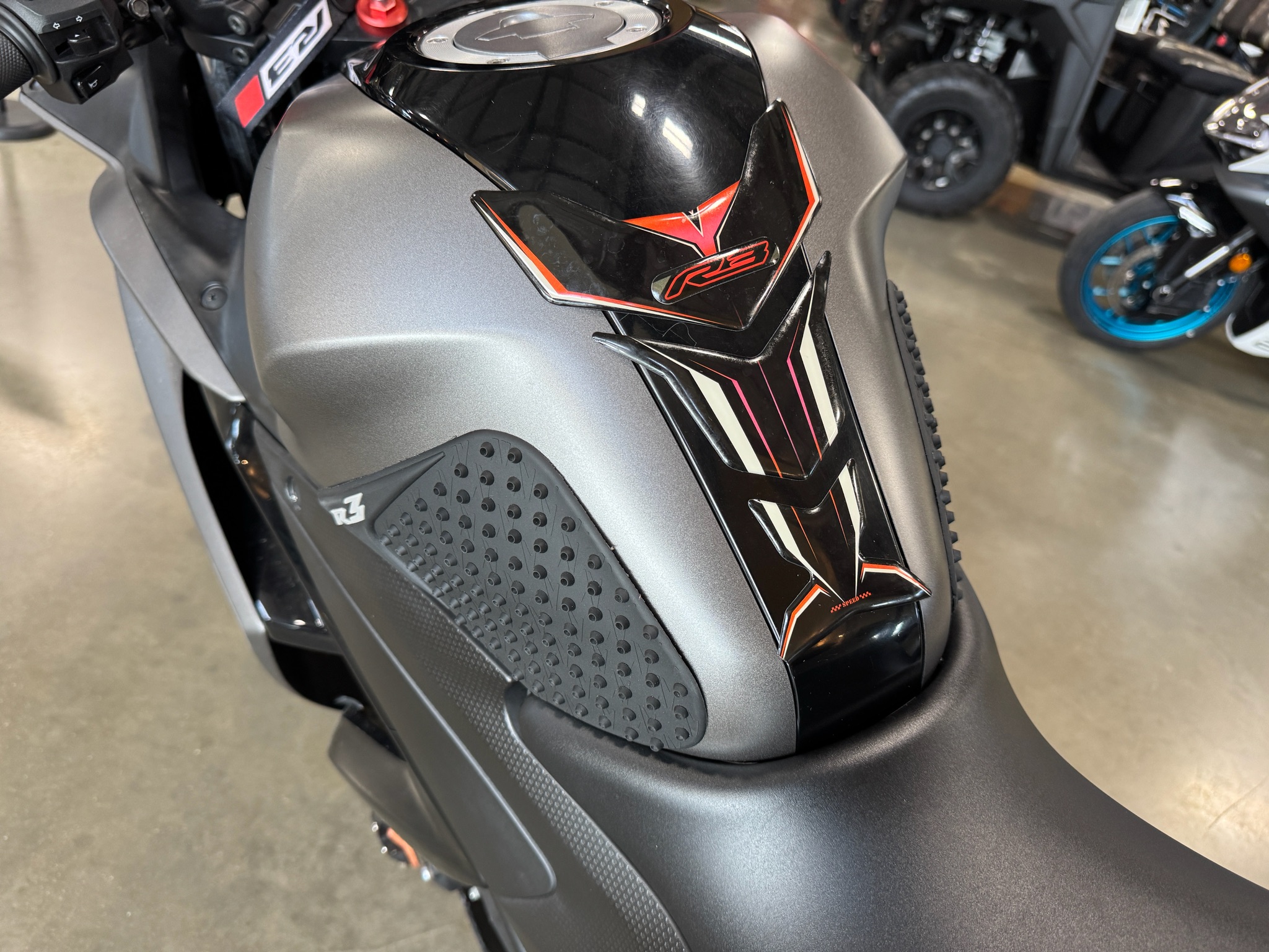 2016 Yamaha YZF-R3 3