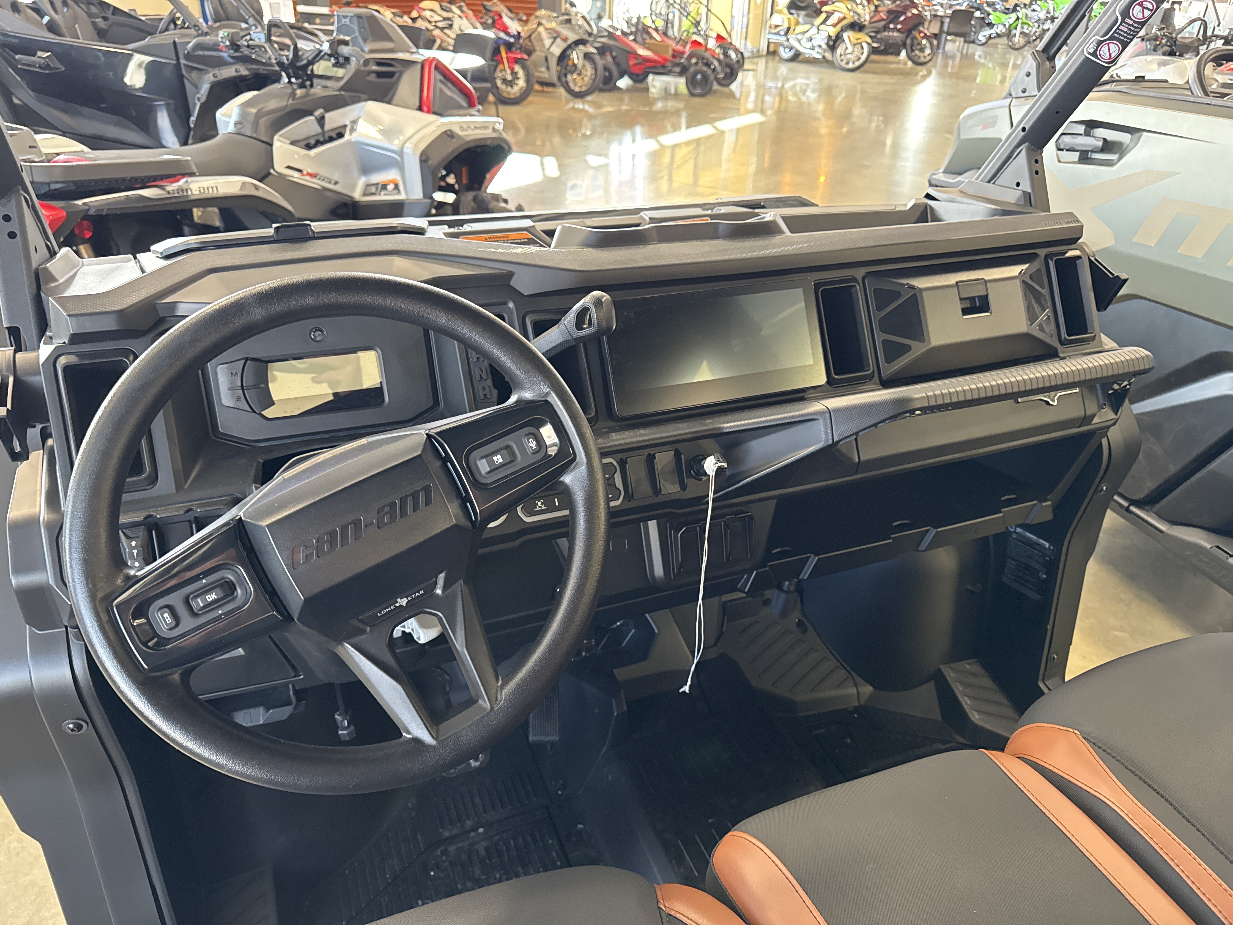 2026 Can-Am Defender MAX Lone Star HD11 in Paducah, Kentucky - Photo 4