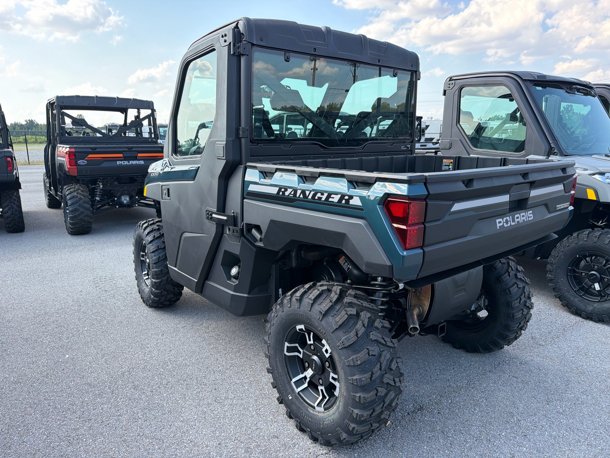 2027 Polaris Ranger XP 1000 NorthStar Premium 2