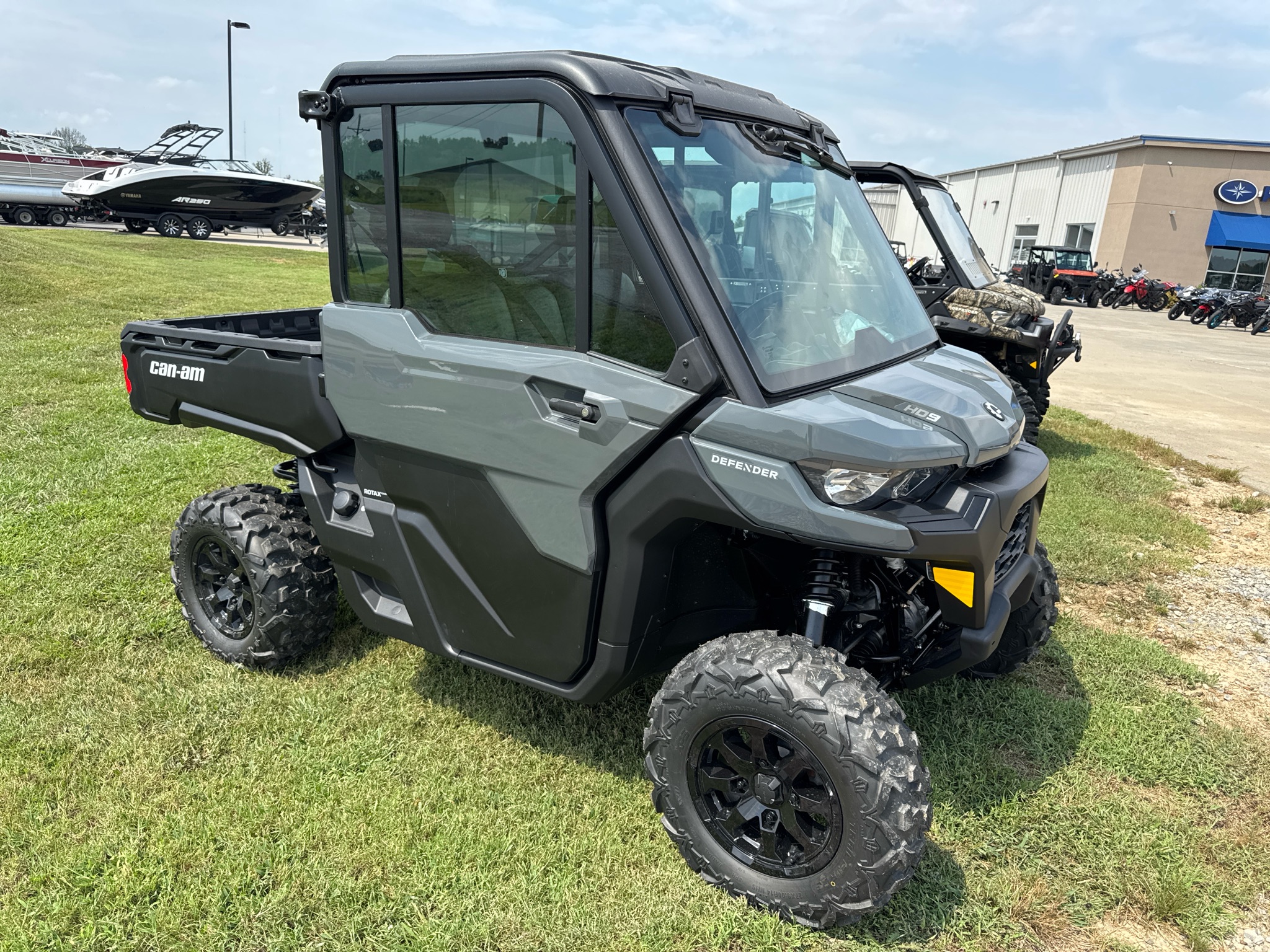 2027 Can-Am Defender DPS CAB HD9 for sale 1275134