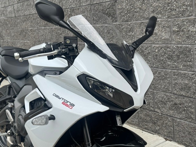 2025 Triumph Daytona 660 2