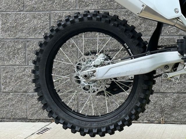 2024 Triumph TF 250-X 5