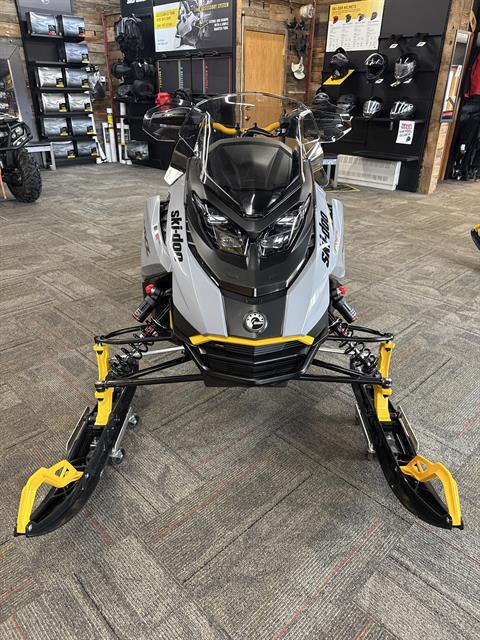 2025 Ski-Doo MXZ Adrenaline w/ Blizzard Package 129 600R E-TEC ES Ice ...