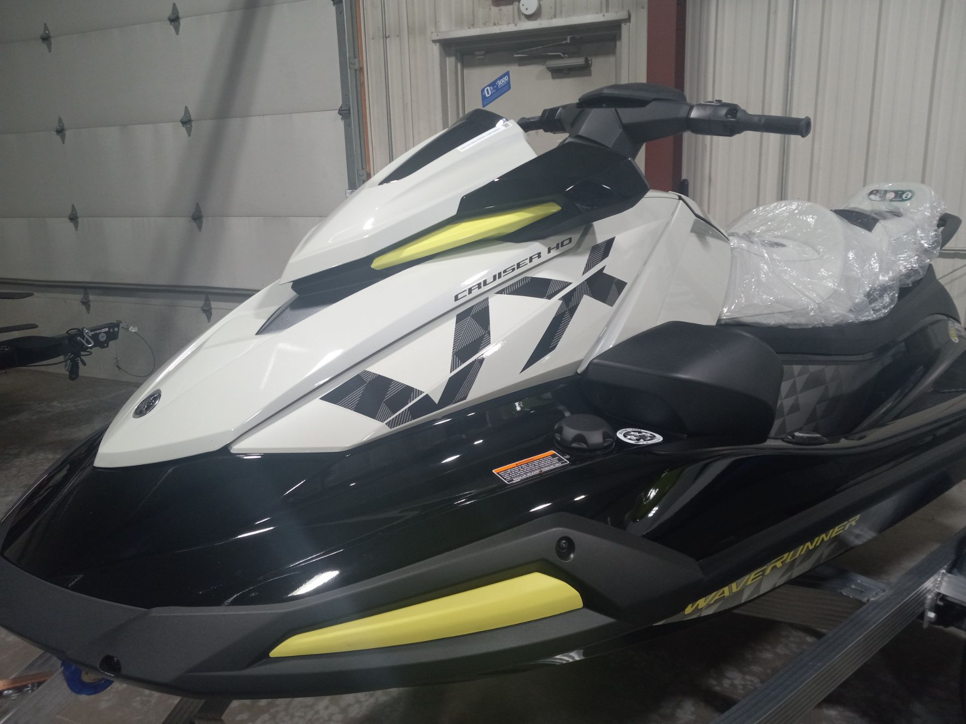 2026 VX Cruiser HO with Audio