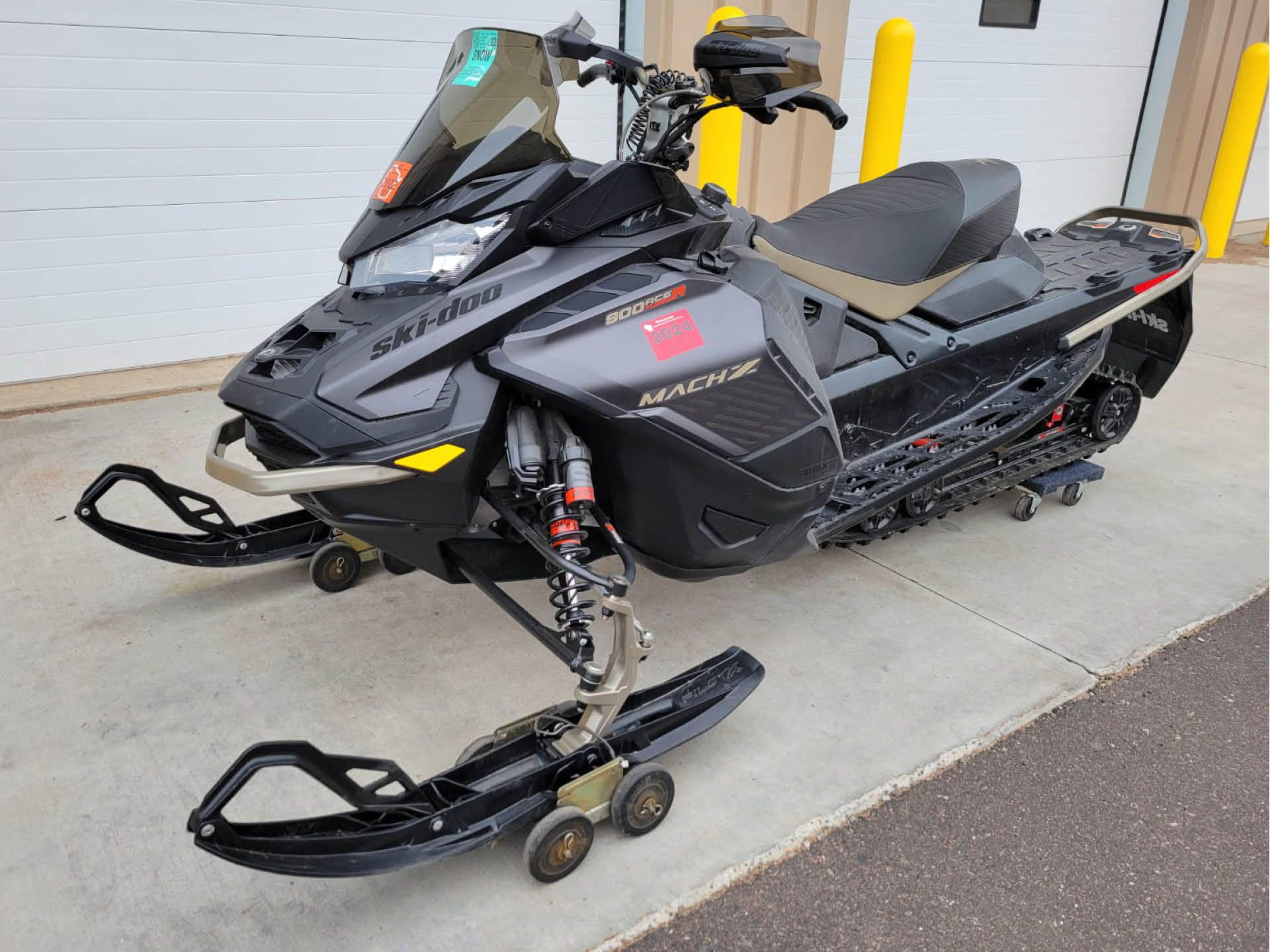 Used 2022 Ski-Doo Mach Z 900 ACE Turbo R ES w/ Smart-Shox