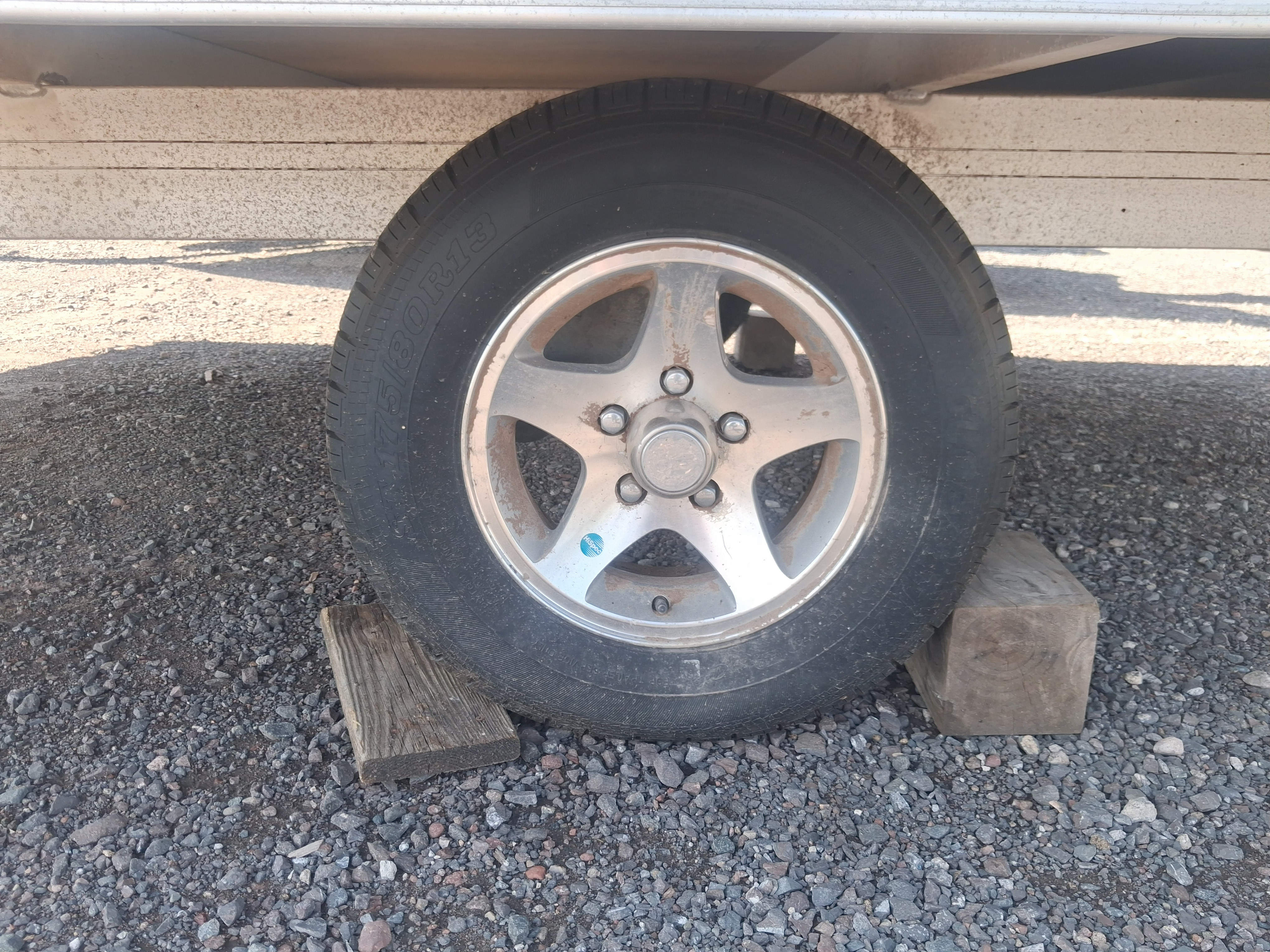 3.0K Enclosed Cargo Trailer photo 4