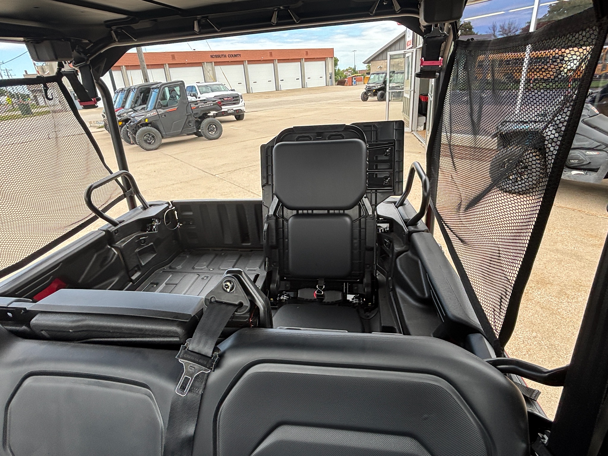 2026 Honda Pioneer 1000-5 Deluxe 5