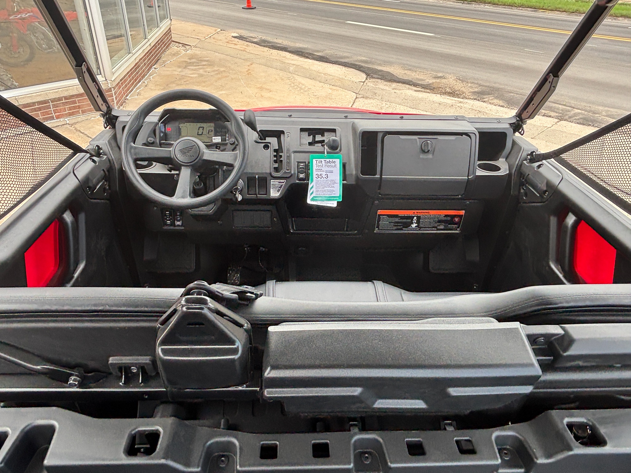 2026 Honda Pioneer 1000-5 Deluxe 6