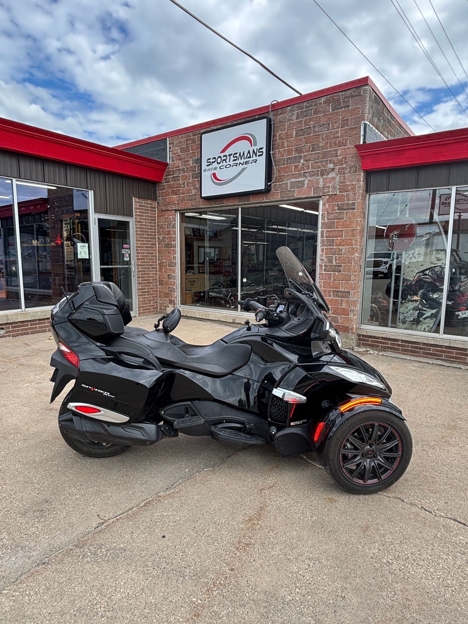 2014 Can-Am Spyder® RT-S SE6