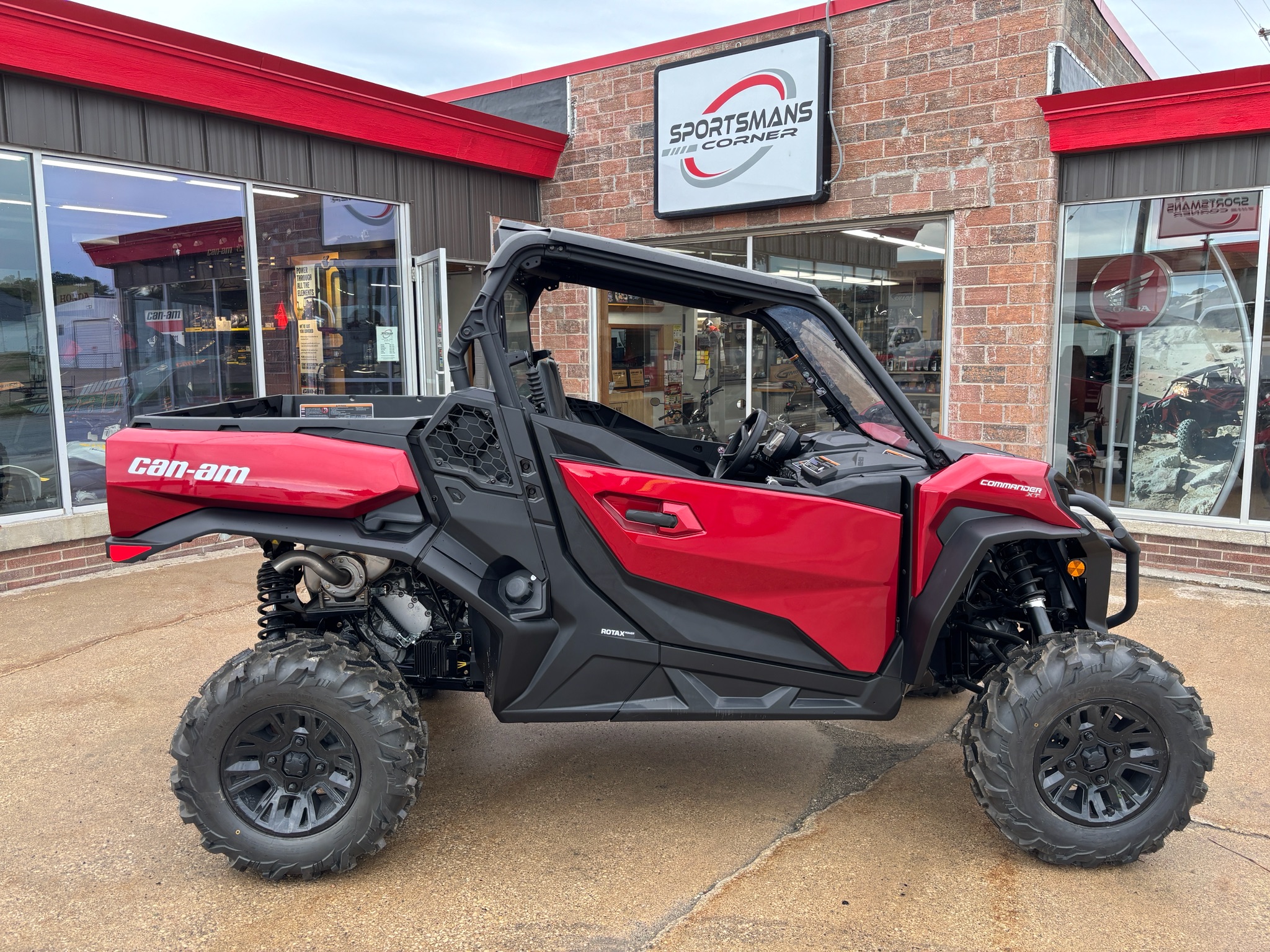2026 Can-Am Commander XT 1000R
