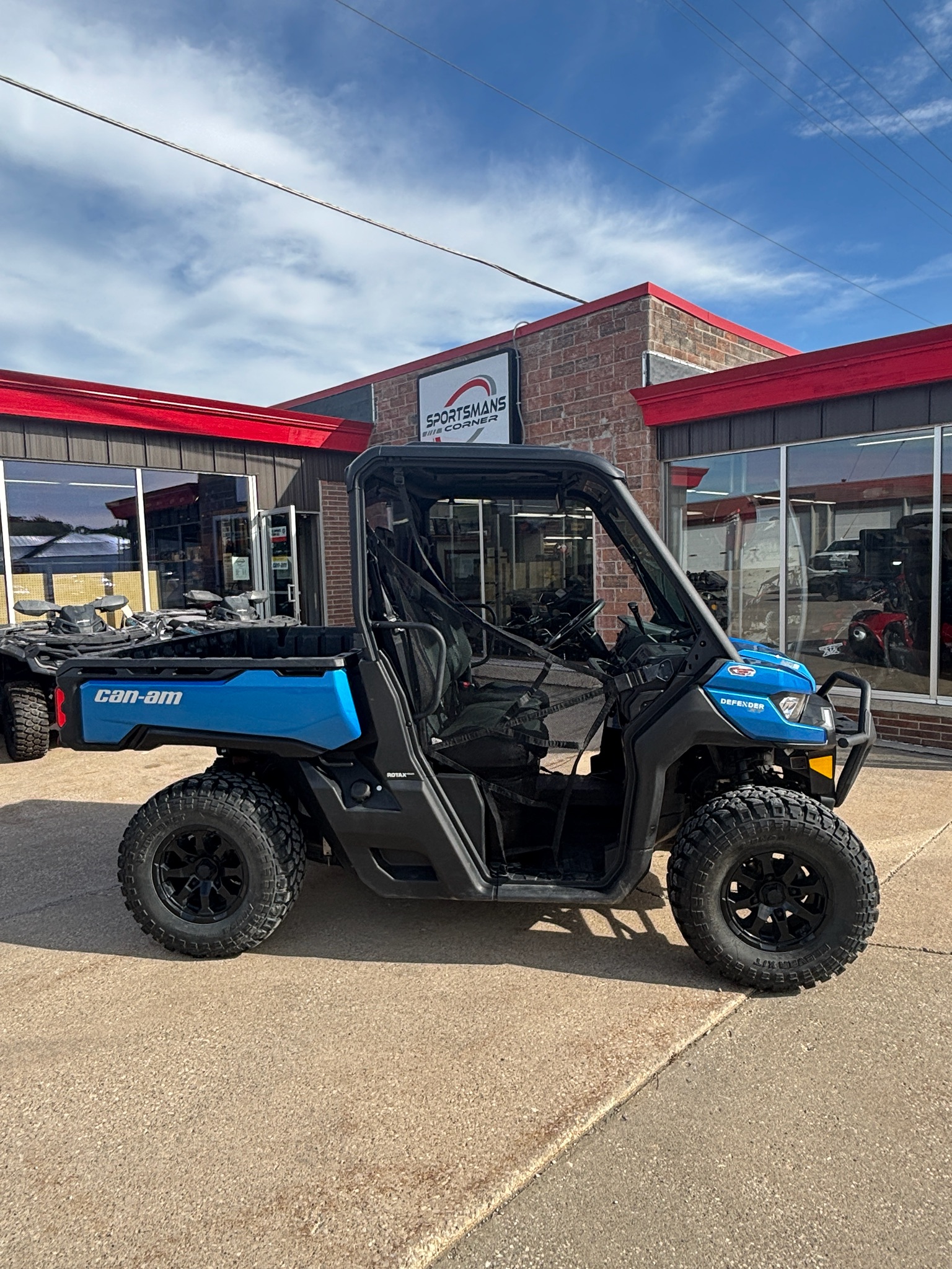 2022 Can-Am™ Defender XT HD9 1