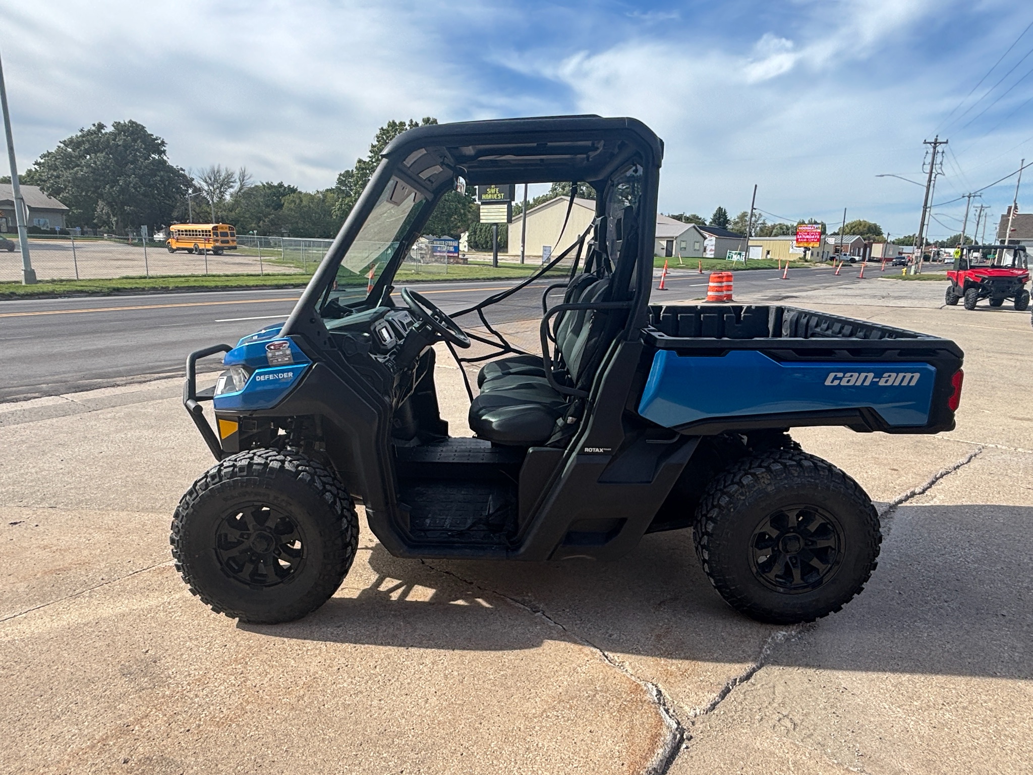 2022 Can-Am™ Defender XT HD9 4