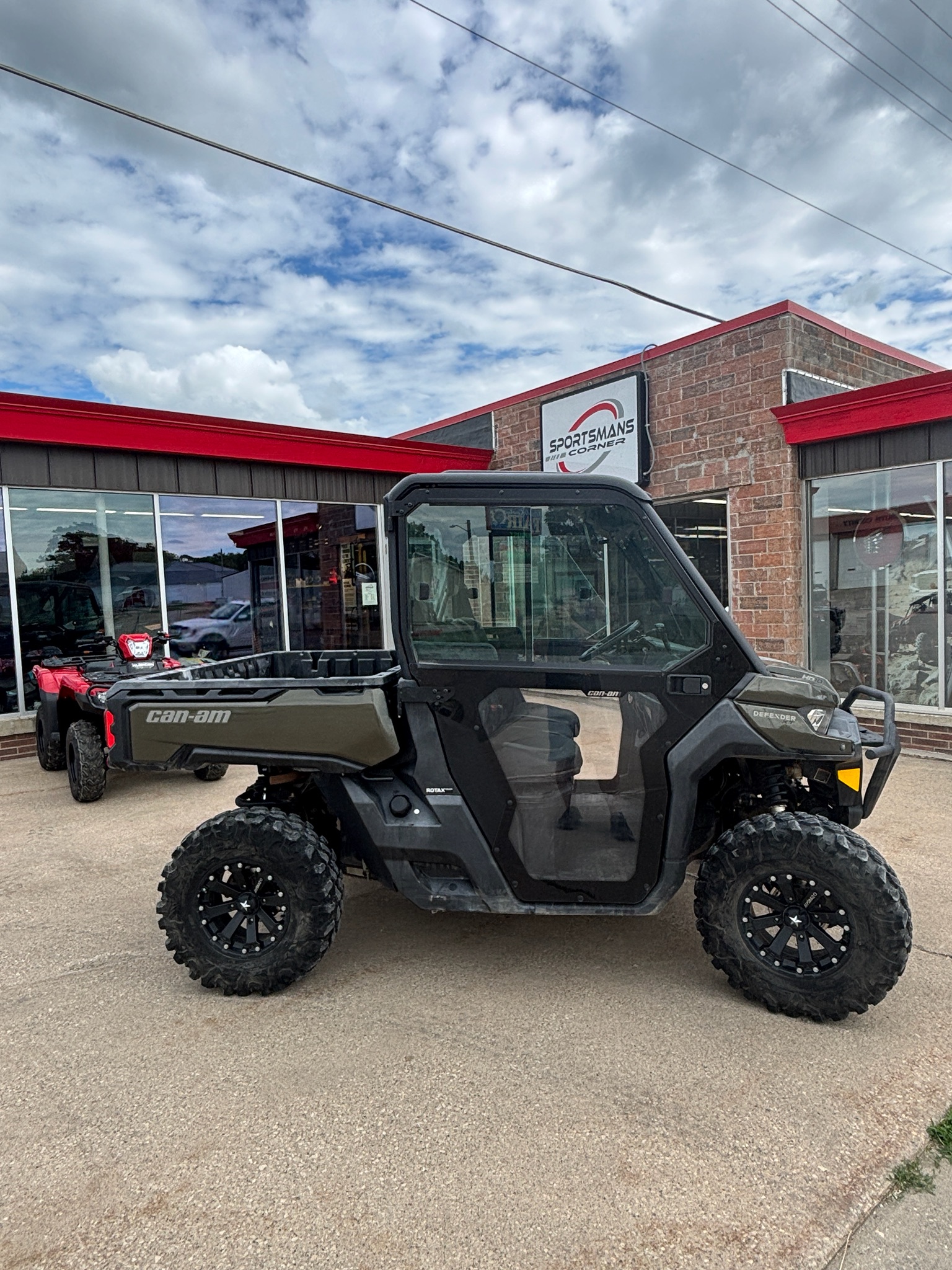 2021 Can-Am Defender XT HD10