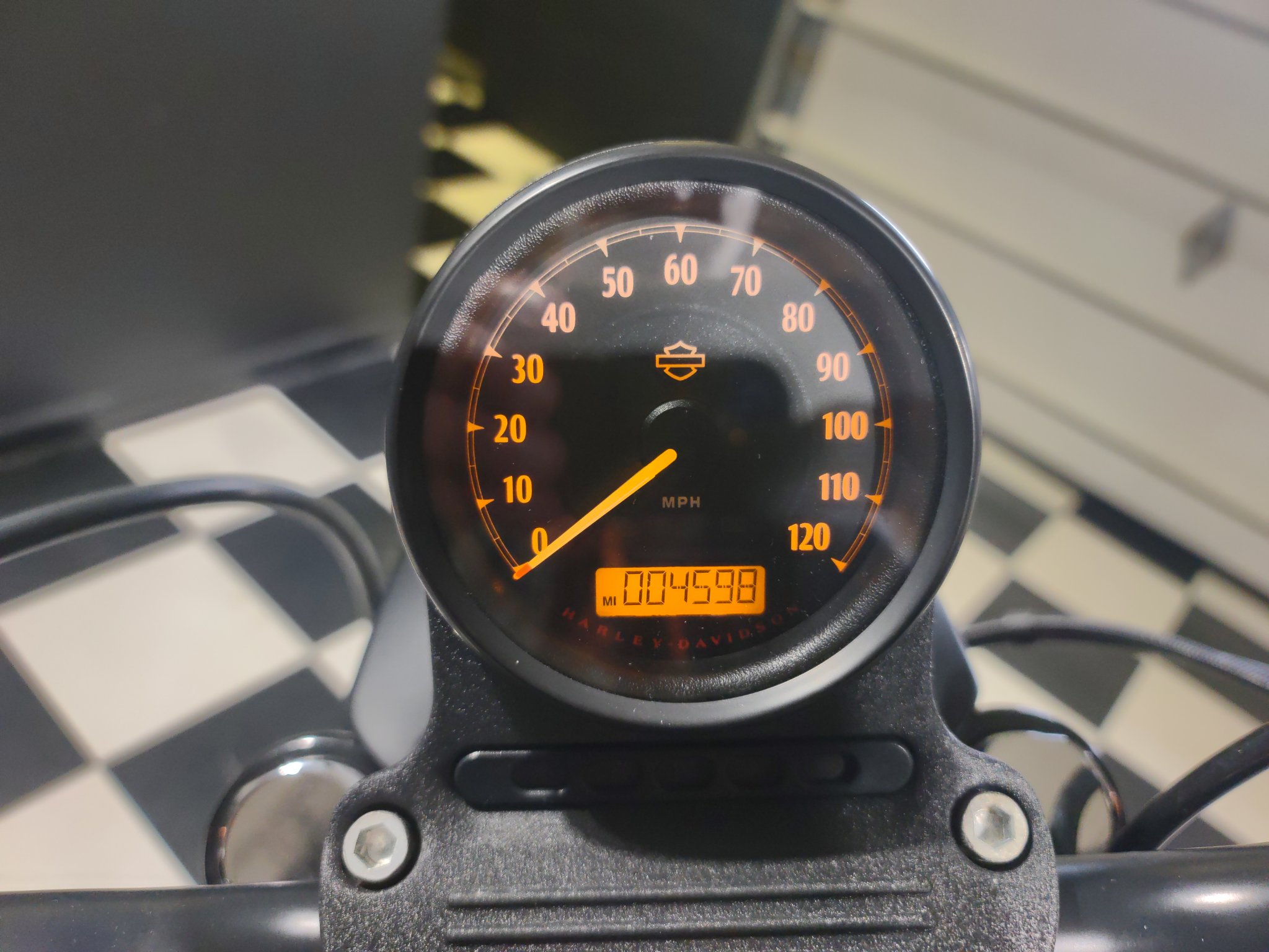 2020 Harley-Davidson Iron 883 5
