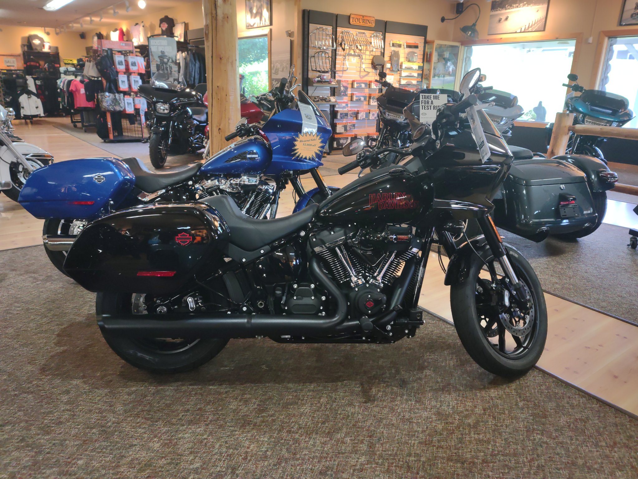 2025 Harley-Davidson Low Rider® ST 1