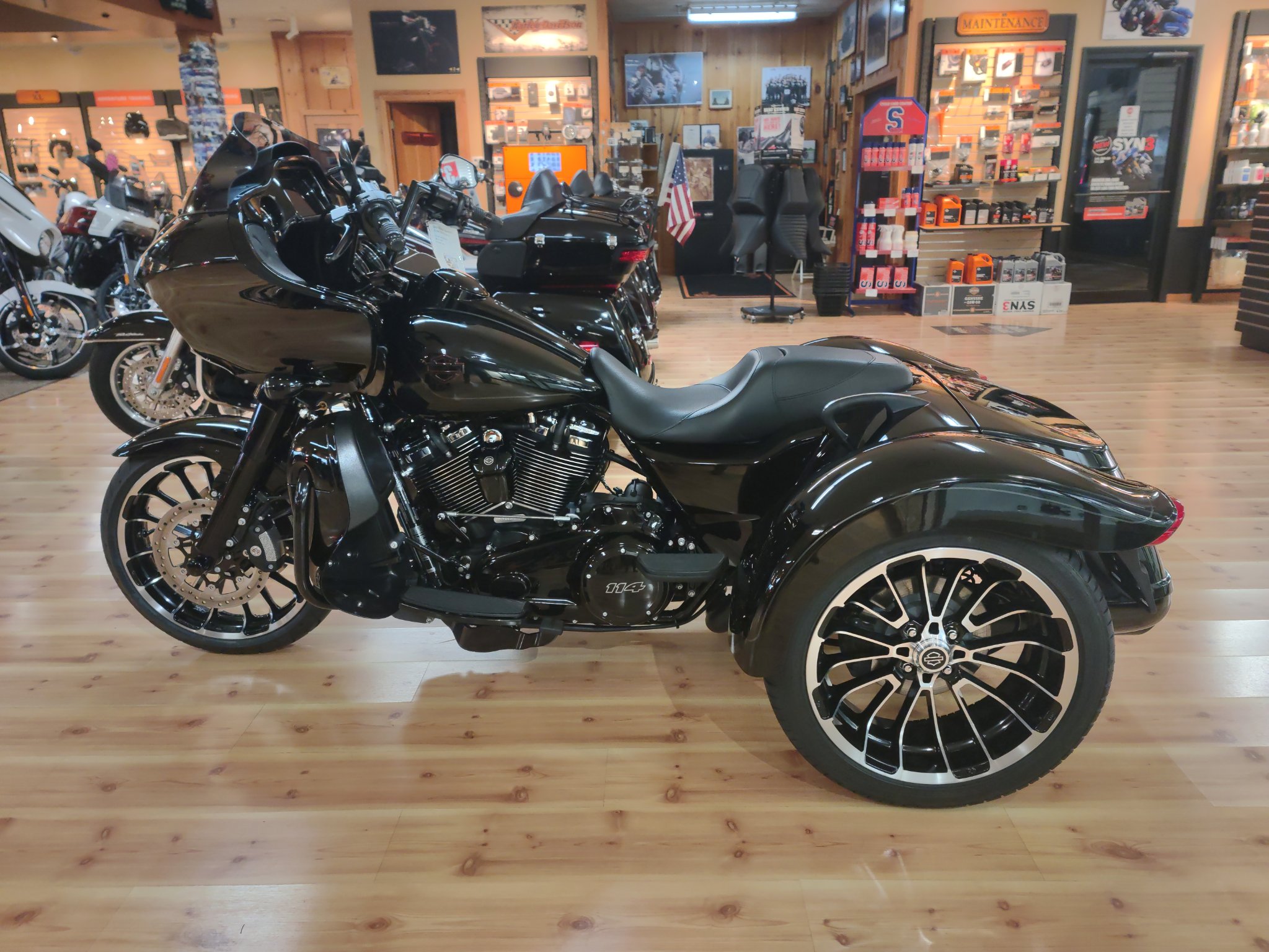 2024 Harley-Davidson Road Glide® 3 2