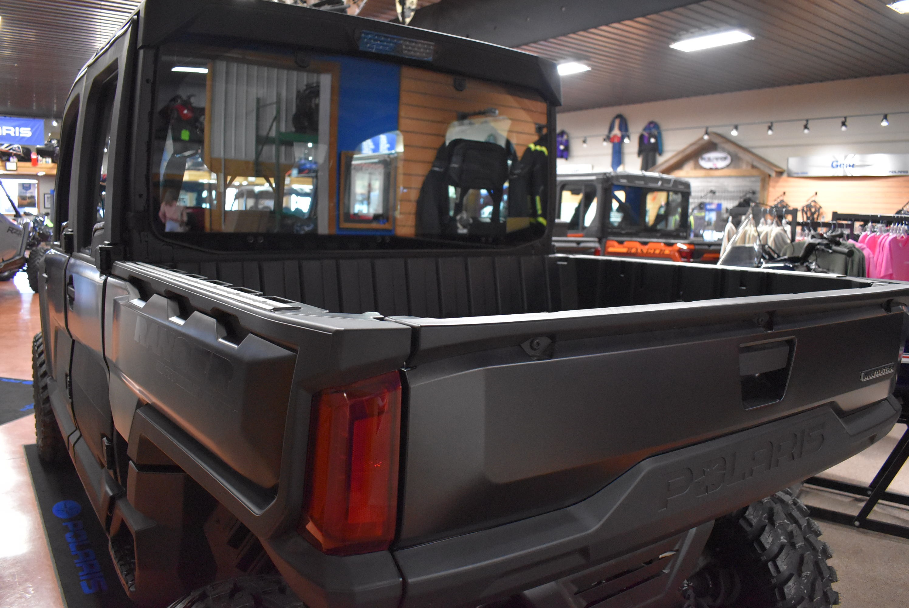 2027 Polaris Ranger Crew XD 1500 NorthStar Ultimate 4