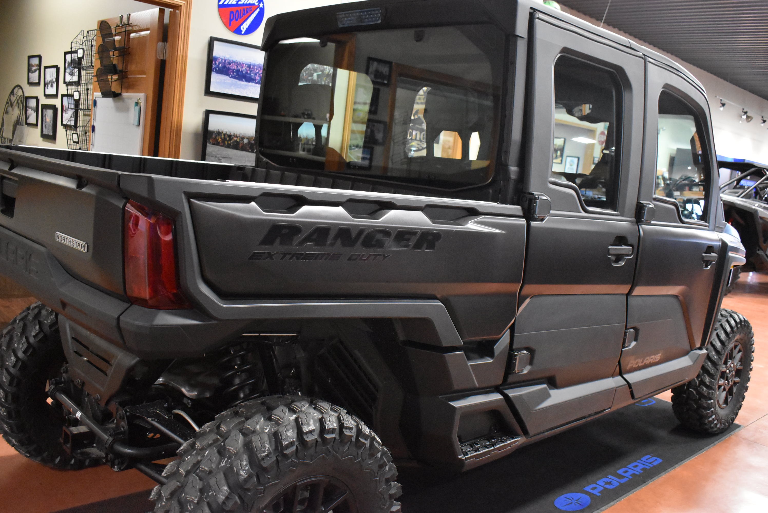 2027 Polaris Ranger Crew XD 1500 NorthStar Ultimate 6