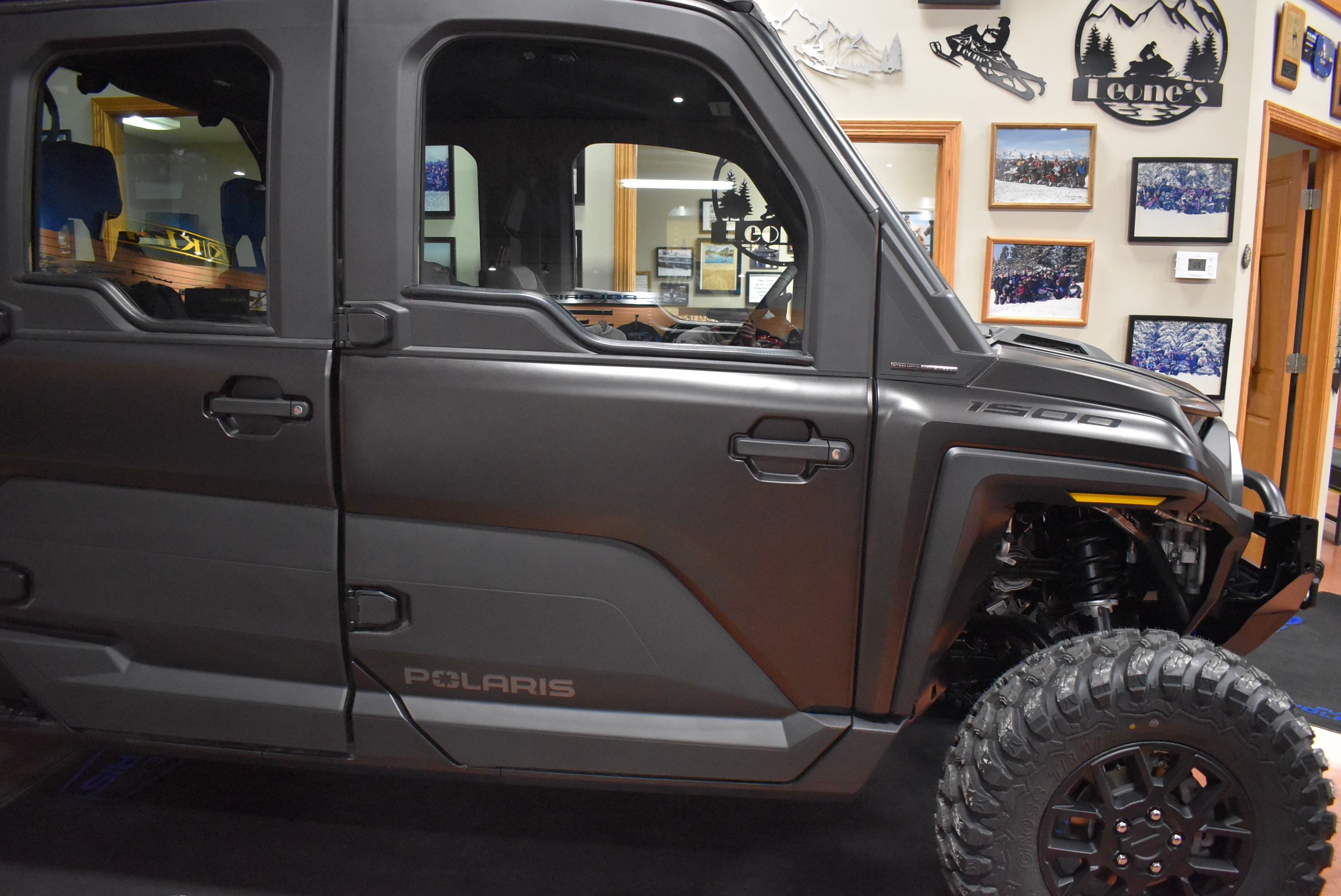 2027 Polaris Ranger Crew XD 1500 NorthStar Ultimate 7