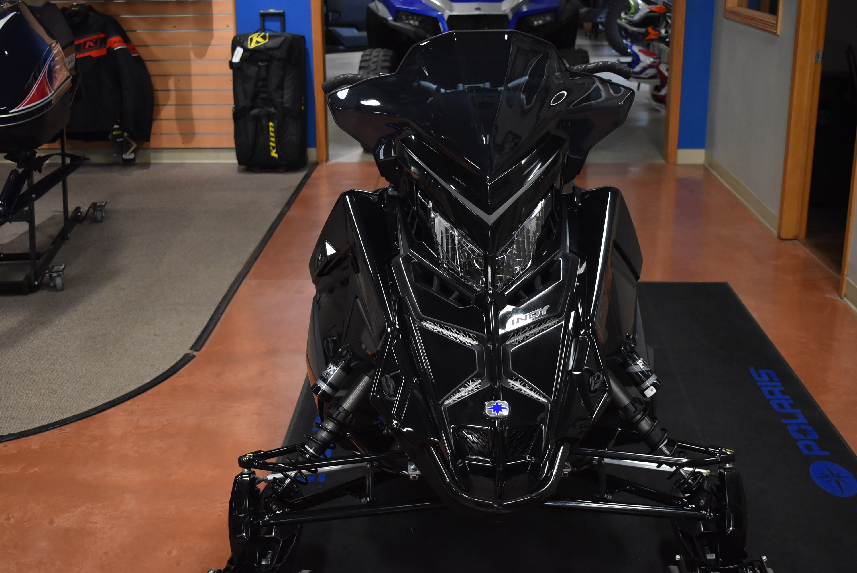 2027 Polaris 650 INDY XC 137 Gloss Black 7S ES 2