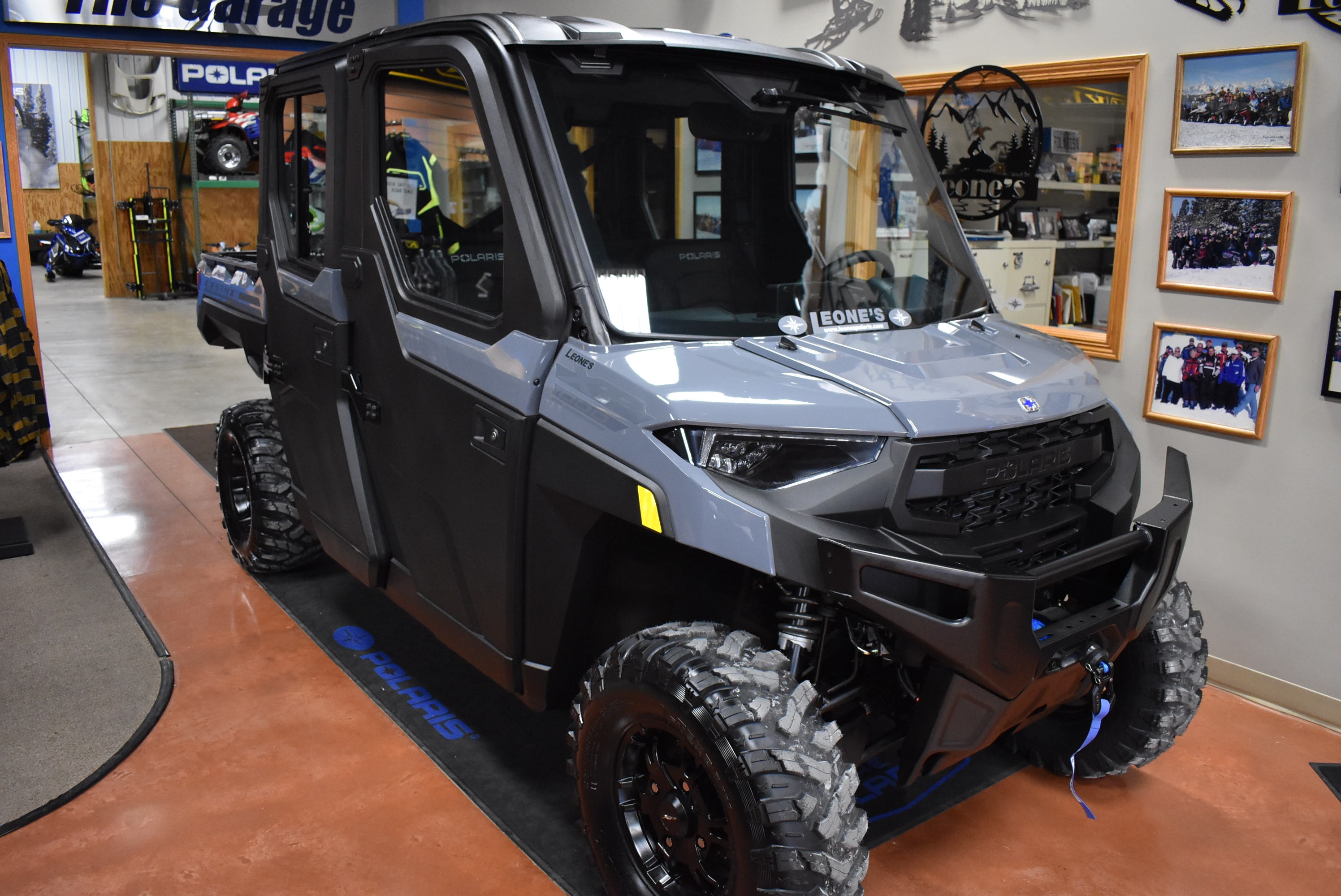 2027 Polaris Ranger Crew XP 1000 NorthStar Ultimate 1