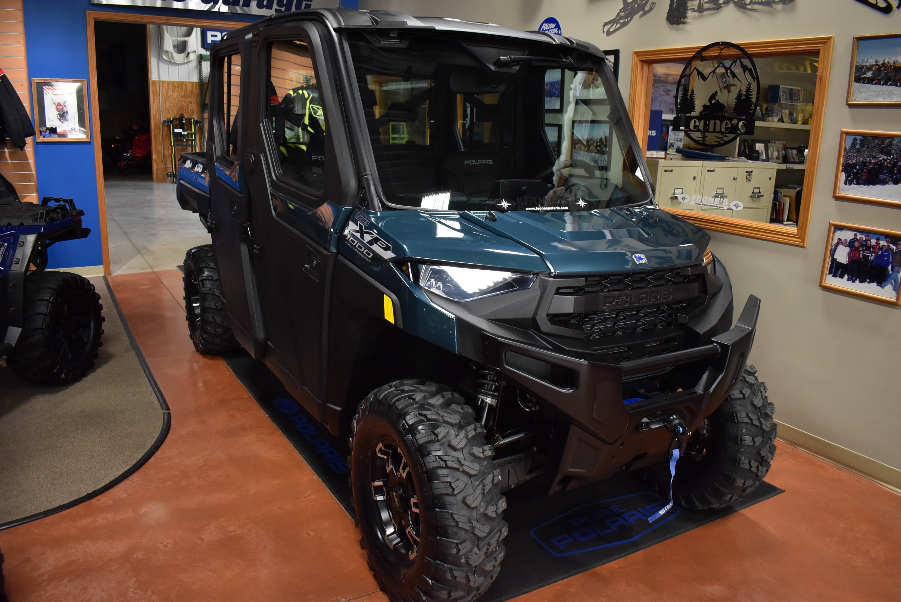 2027 Polaris Ranger Crew XP 1000 NorthStar Premium 1